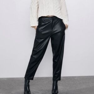 ZARA Black Vegan Faux Leather Pleated Front Pants Size Large Blogger Favorite